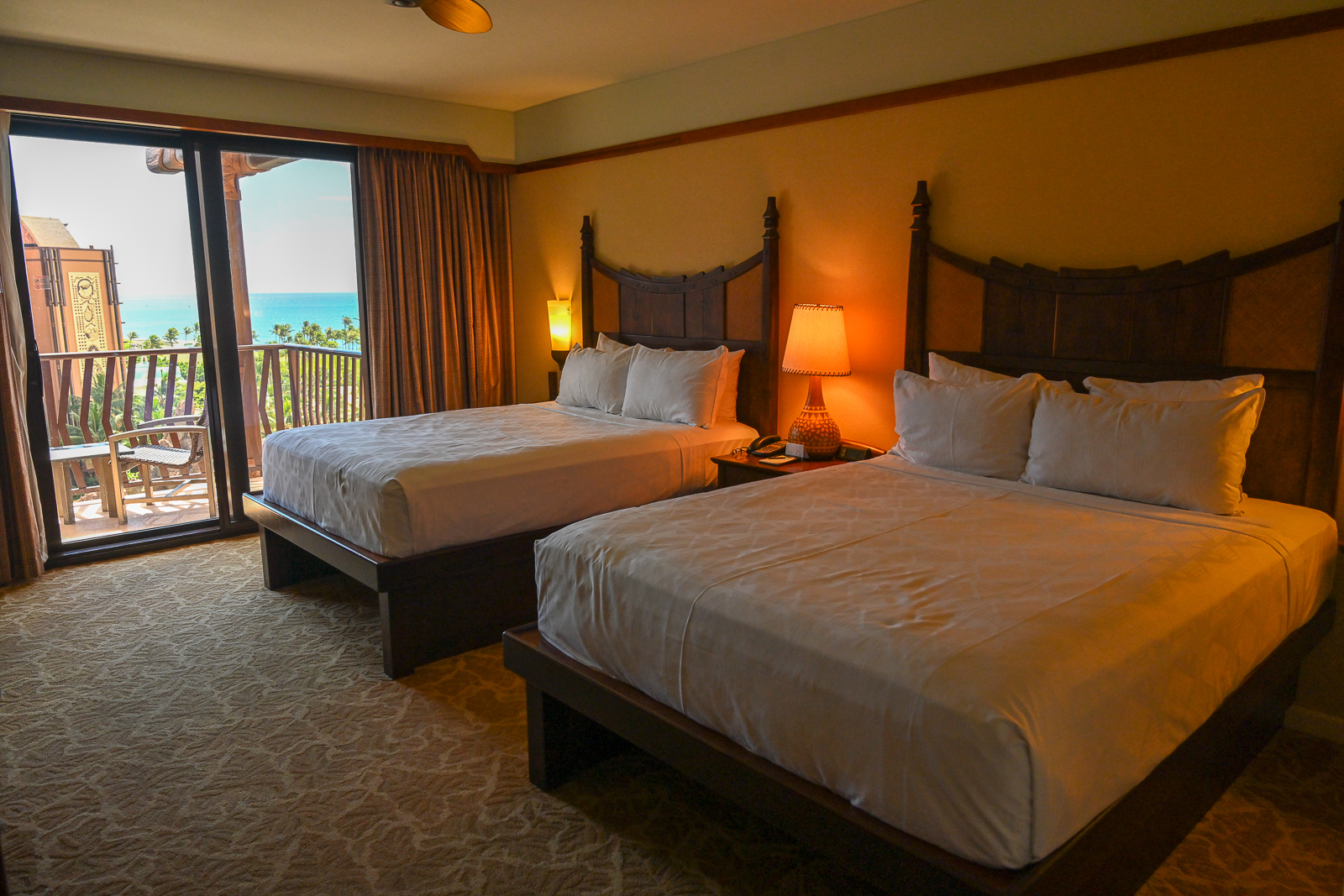 Aulani Resort | A Cozy Hotel Room With 2 Queen Size Bed 