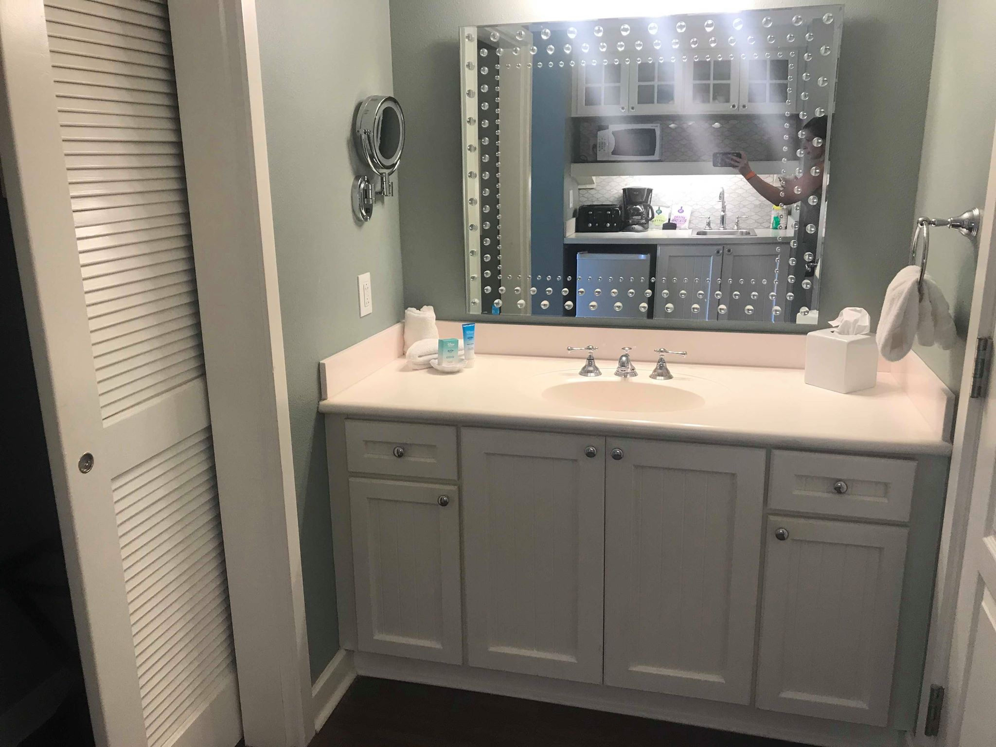 Boardwalk Villas Deluxe Studio | Vanity Area With Sink