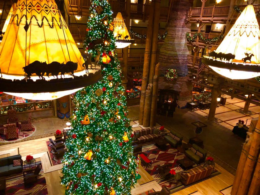 Disney's wilderness Lodge Resort Lobby Christmas Tree