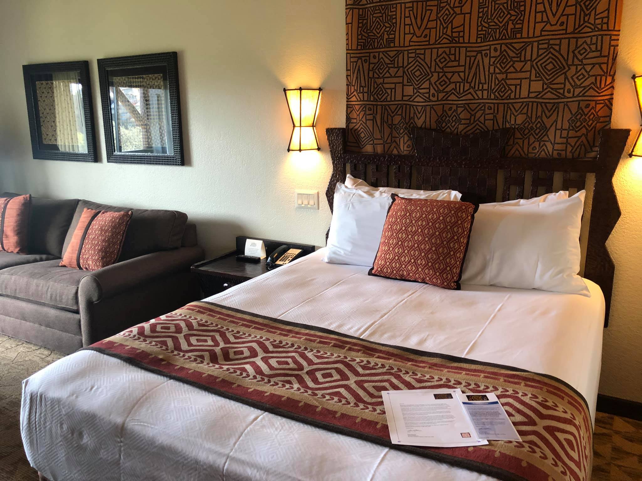 Jambo Deluxe Studio | Bedroom With Fresh Sheets and Pillows