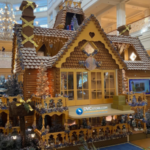 Holiday Displays Return to Disney | Grand Floridian Gingerbread House