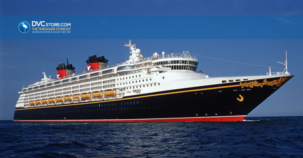 Disney Cruise Liner | Cruise liner in the Ocean