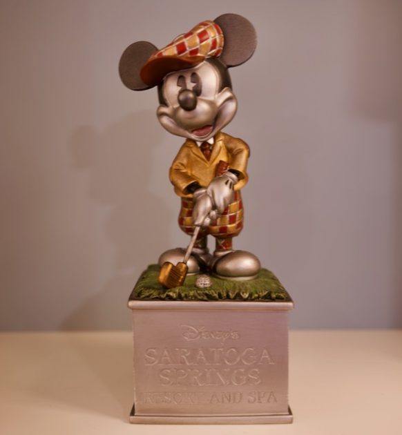 Disney Mickey Golf Statue