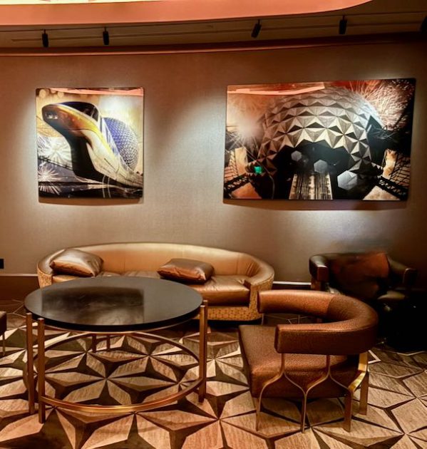 EPCOT -GEO-82 Seating Area